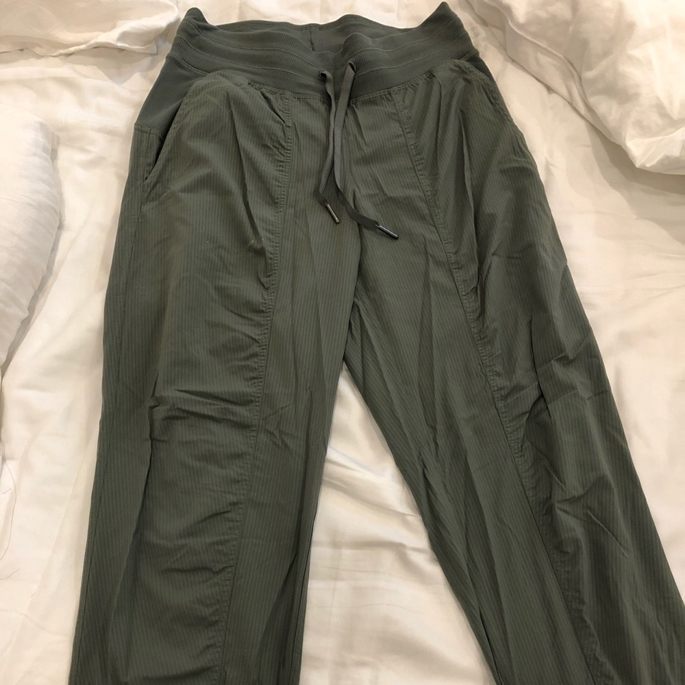 Lululemon Dance Studio Jogger 29”